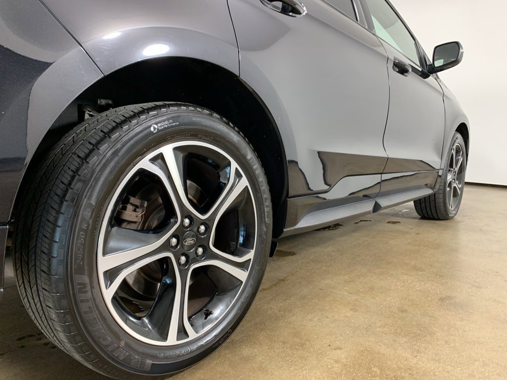 Used 2020 Ford Edge ST w/ Equipment Group 401A image 37