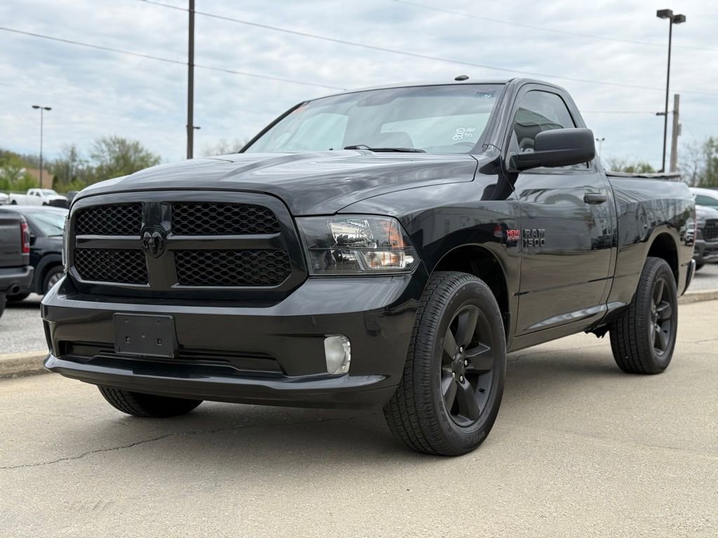 Used 2017 RAM 1500 Express w/ Black Ram 1500 Express Group AWD/4WD image 2