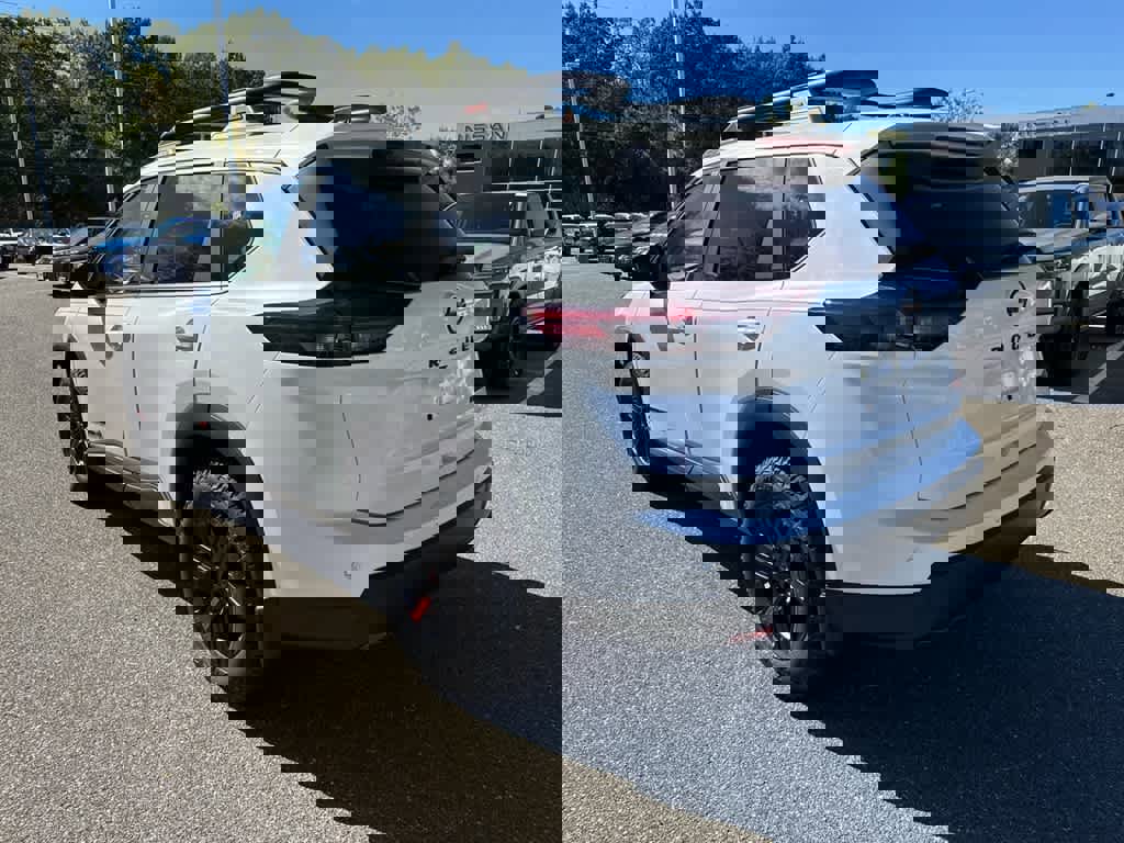 New 2026 Nissan Rogue SV image 4