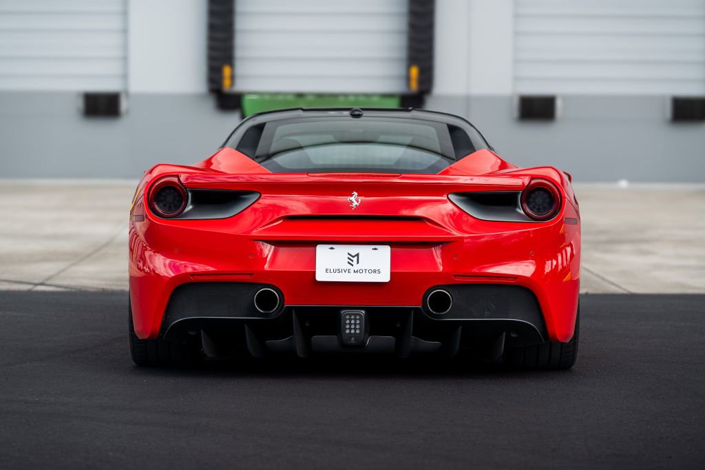 Used 2017 Ferrari 488 GTB image 17