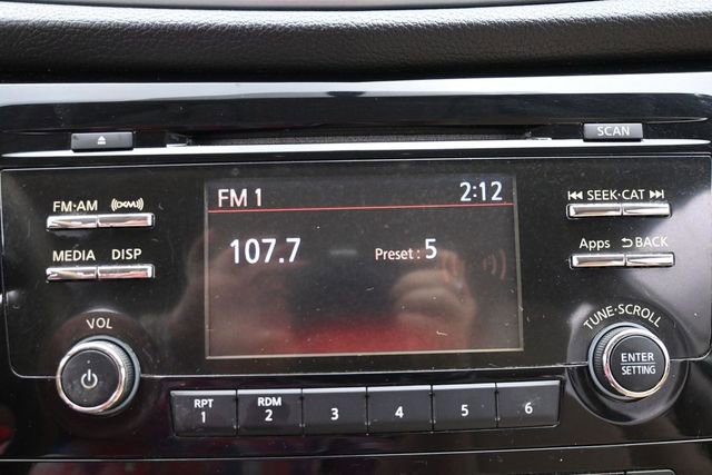 Used 2015 Nissan Rogue SV AWD/4WD image 19