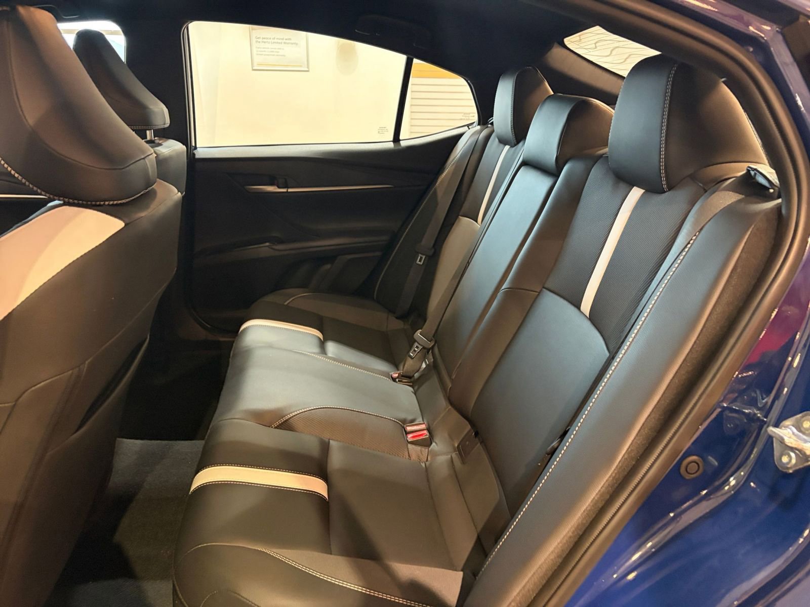 Used 2025 Toyota Camry SE image 27