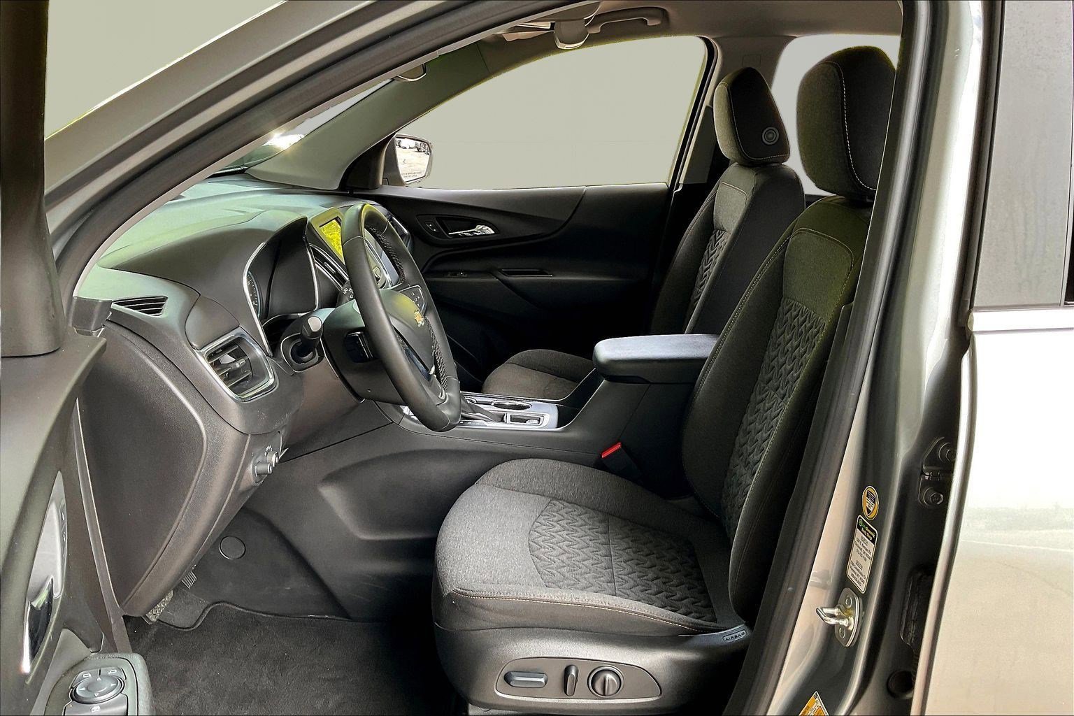 Used 2024 Chevrolet Equinox LT AWD/4WD image 20