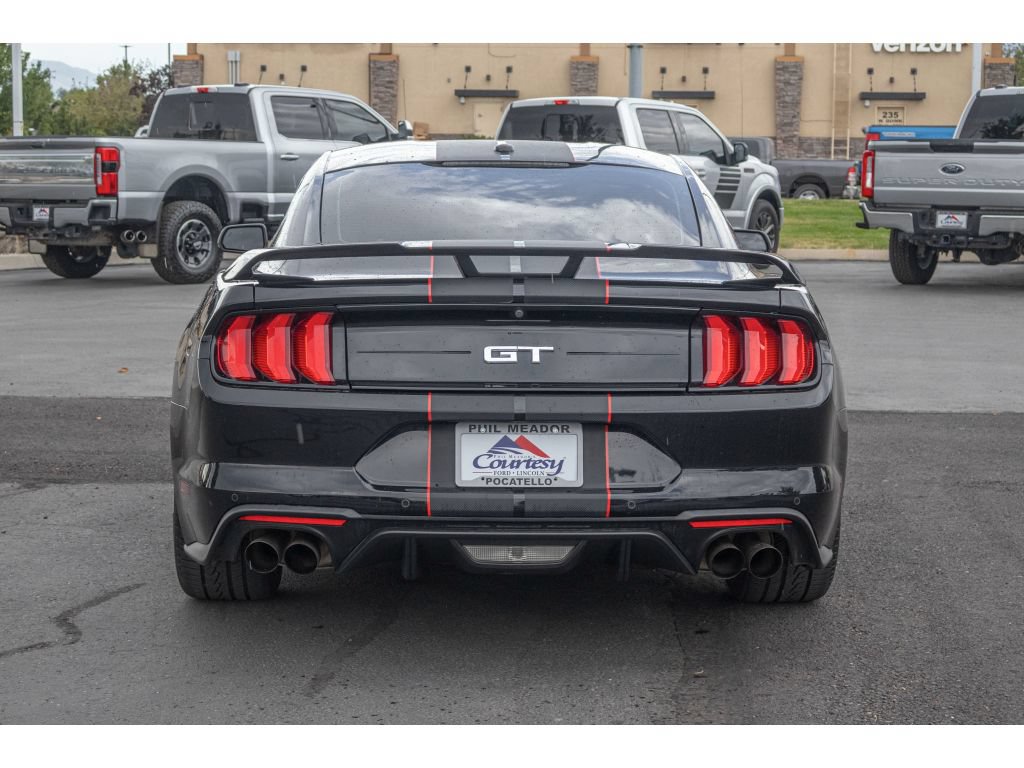 Used 2019 Ford Mustang GT Premium w/ GT Performance Package RWD image 4