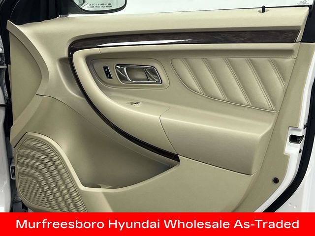 Used 2018 Ford Taurus Limited image 27