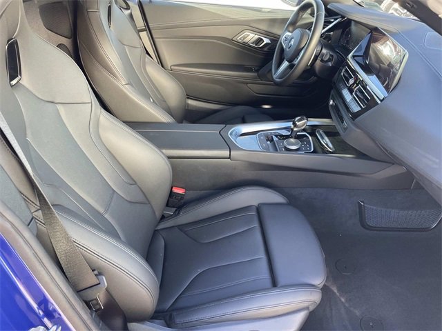 Used 2024 BMW Z4 sDrive30i image 32
