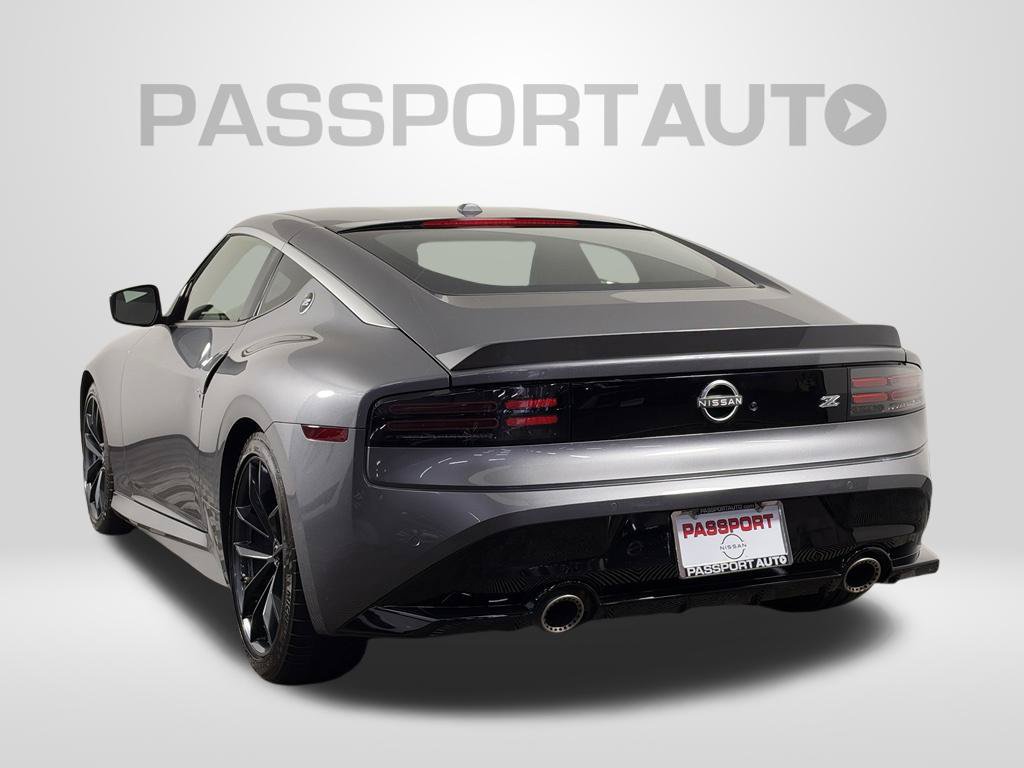 Used 2024 Nissan Z Performance w/ Floor Mat Package RWD image 5