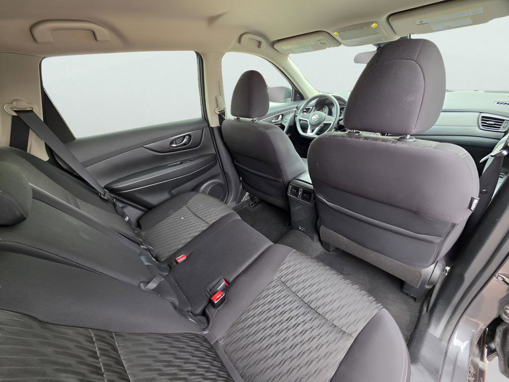 Used 2020 Nissan Rogue S w/ Special Edition Package FWD image 31