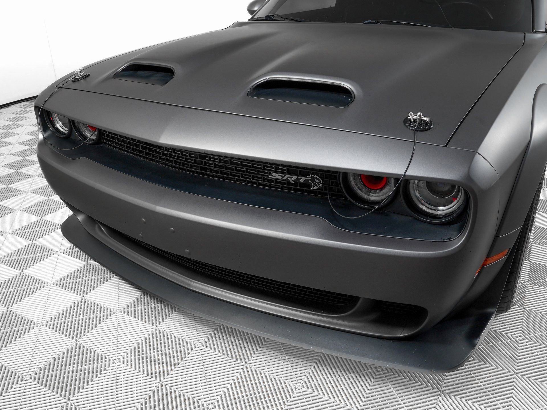 Used 2019 Dodge Challenger SRT Hellcat Redeye image 28