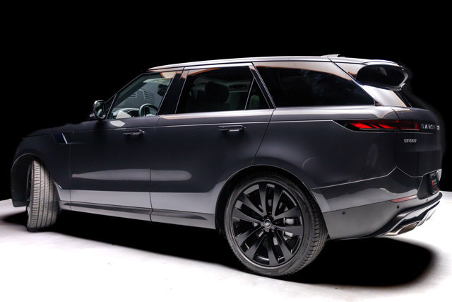 Used 2023 Land Rover Range Rover Sport SE AWD/4WD image 16