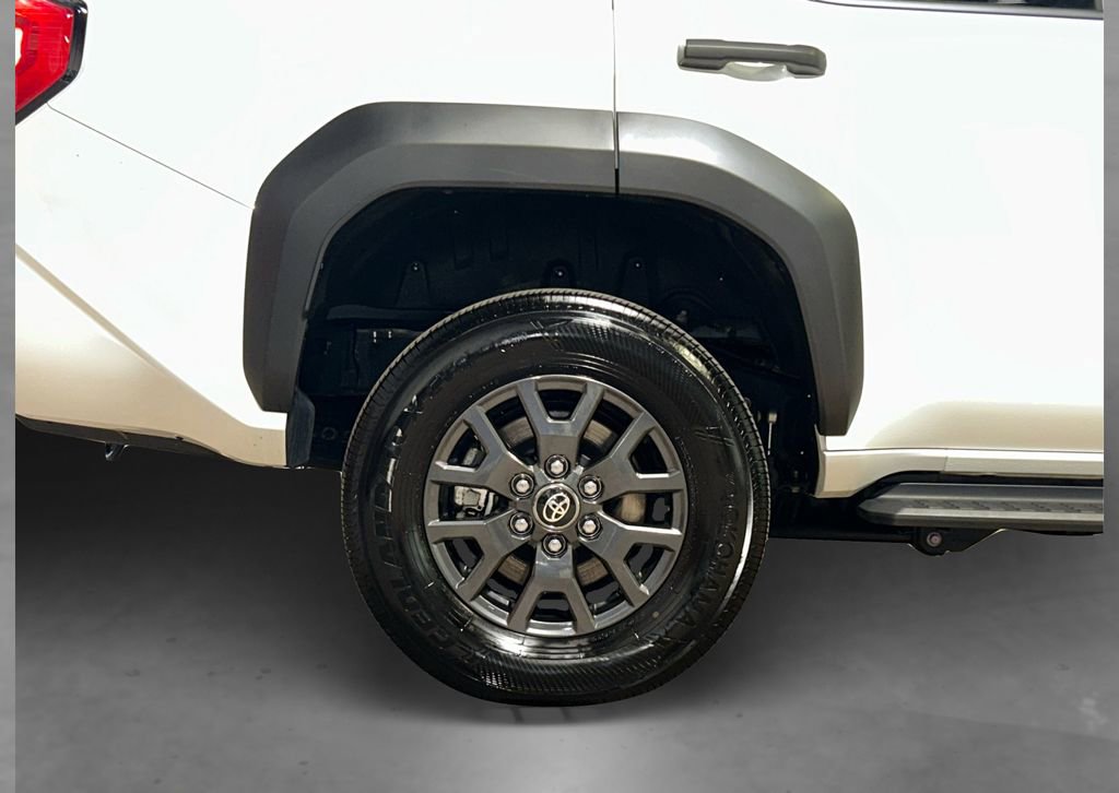 Used 2025 Toyota 4Runner SR5 image 18