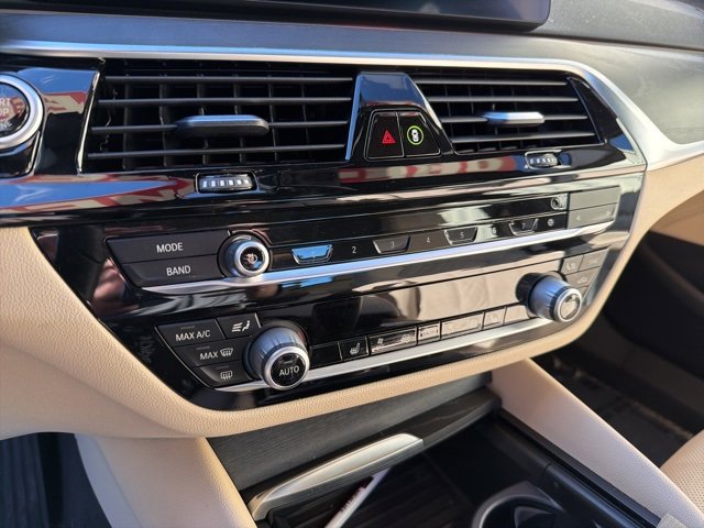 Used 2022 BMW 540i xDrive 540i xDrive w/ Convenience Package image 16