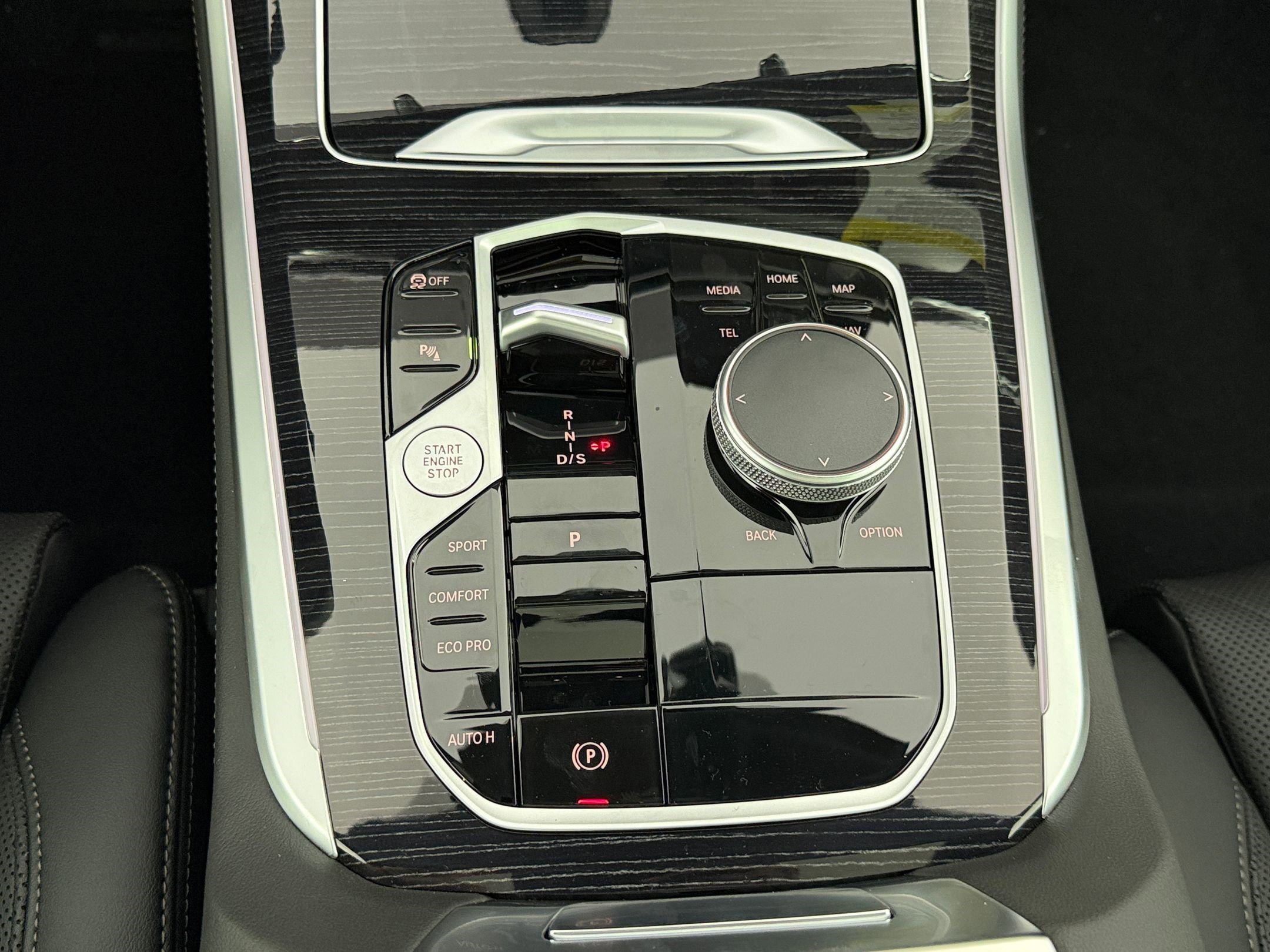 New 2026 BMW X5 sDrive40i w/ M Sport Package image 17