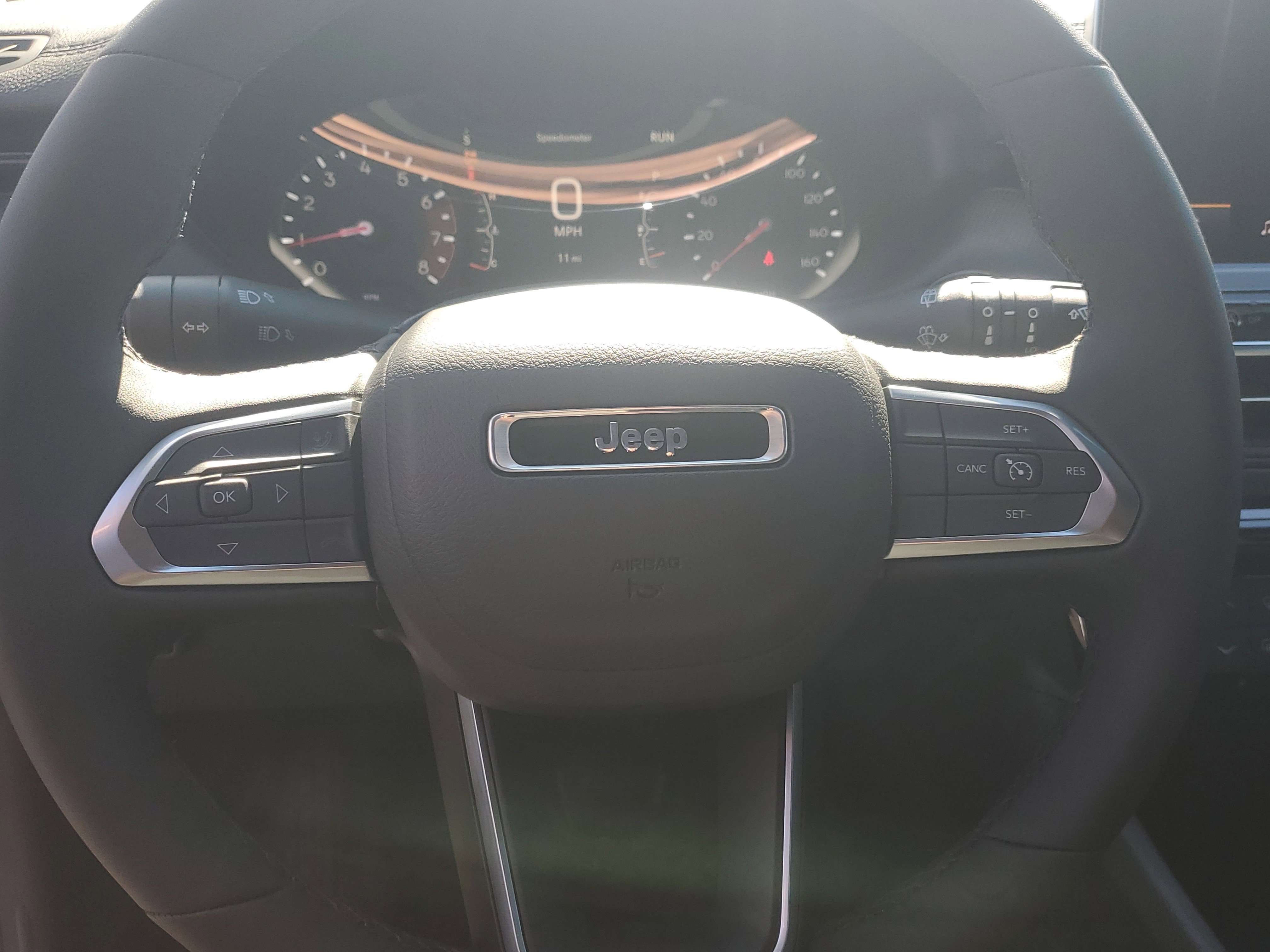 New 2026 Jeep Compass Latitude image 11