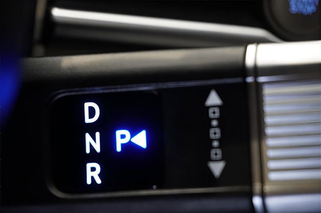 New 2025 Hyundai Tucson Limited image 18