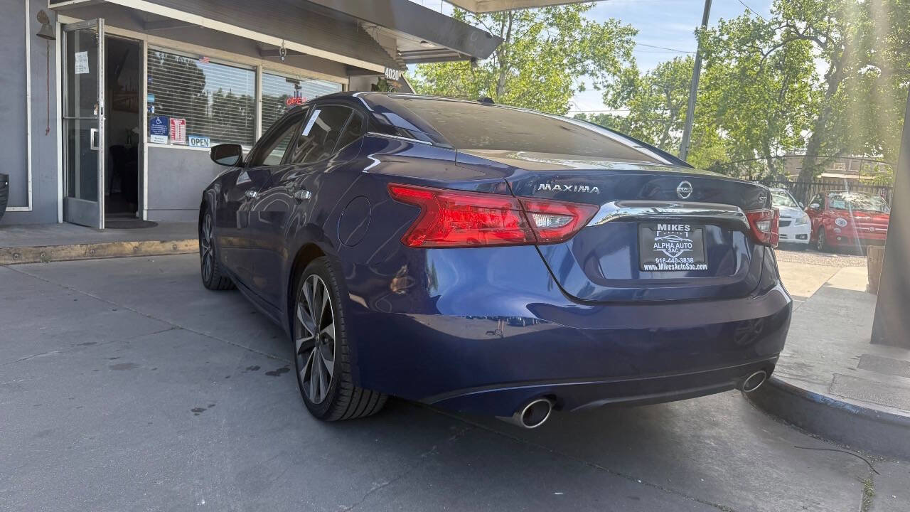 Used 2016 Nissan Maxima SR image 5