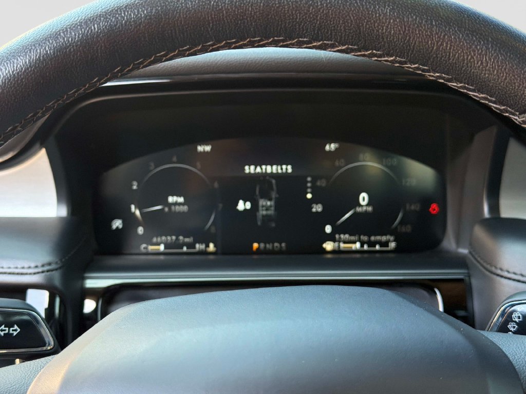 Used 2023 Lincoln Nautilus AWD w/ Premium Package image 30