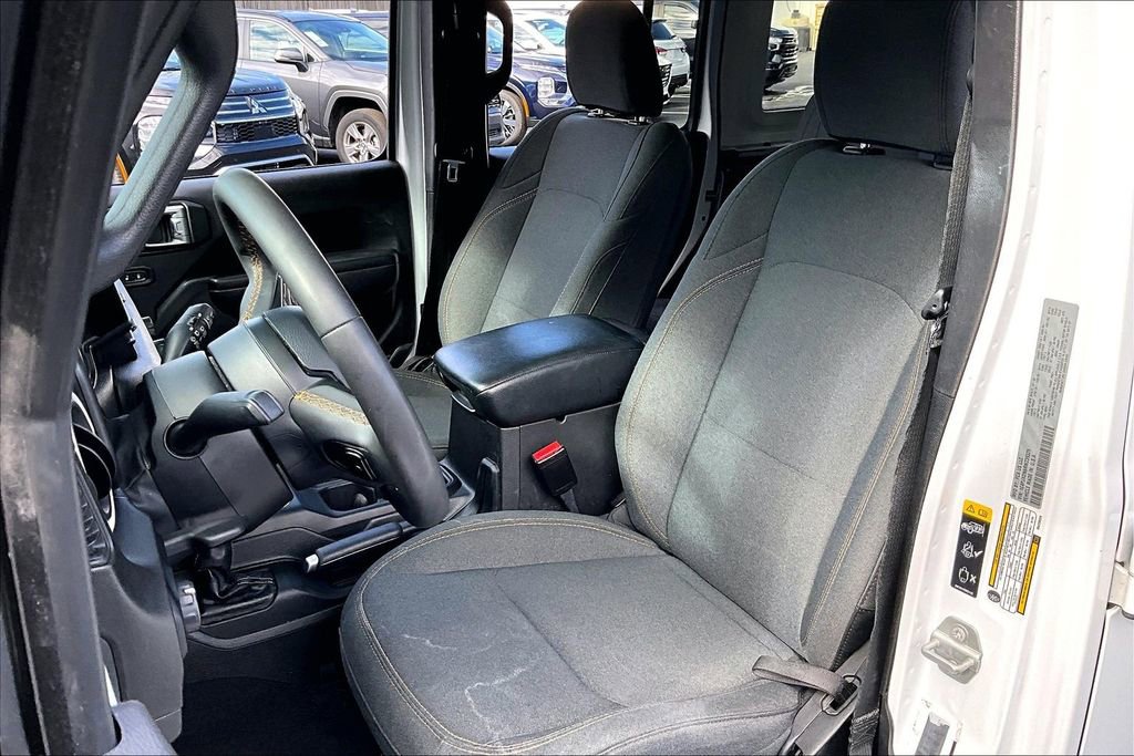 Used 2024 Jeep Wrangler Sport S image 20