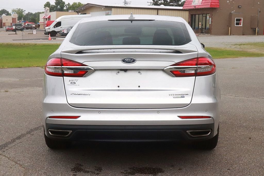 Used 2019 Ford Fusion Titanium AWD/4WD image 6