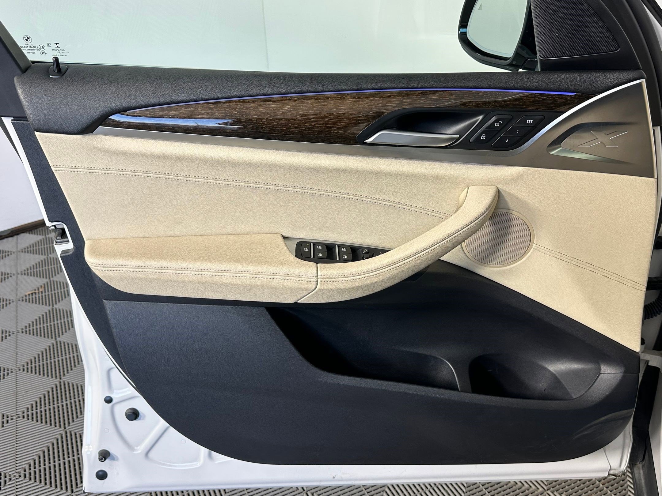 Used 2019 BMW X3 sDrive30i w/ Premium Package image 10