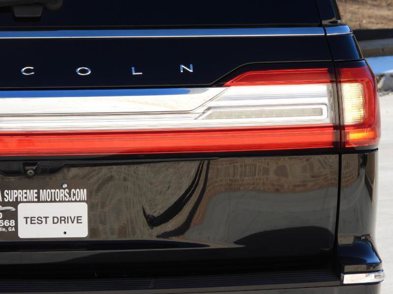 Used 2020 Lincoln Navigator Reserve w/ Equipment Group 208A Reserve image 22