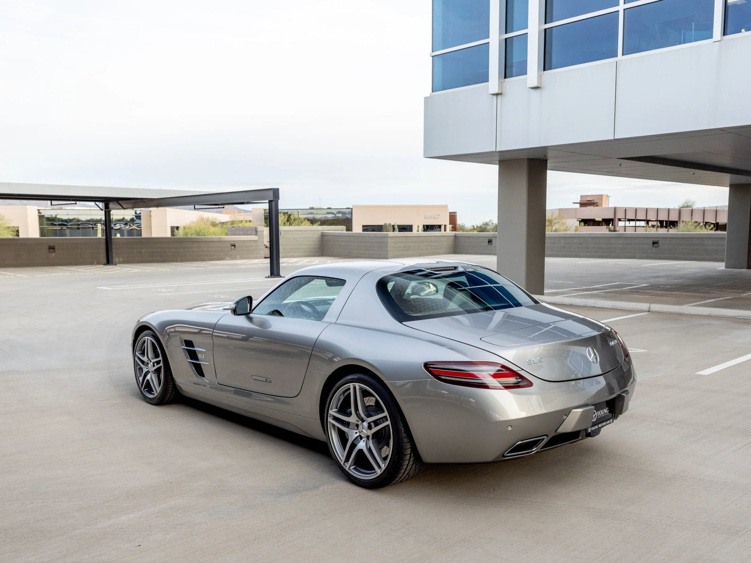 Used 2011 Mercedes-Benz SLS AMG Coupe image 25