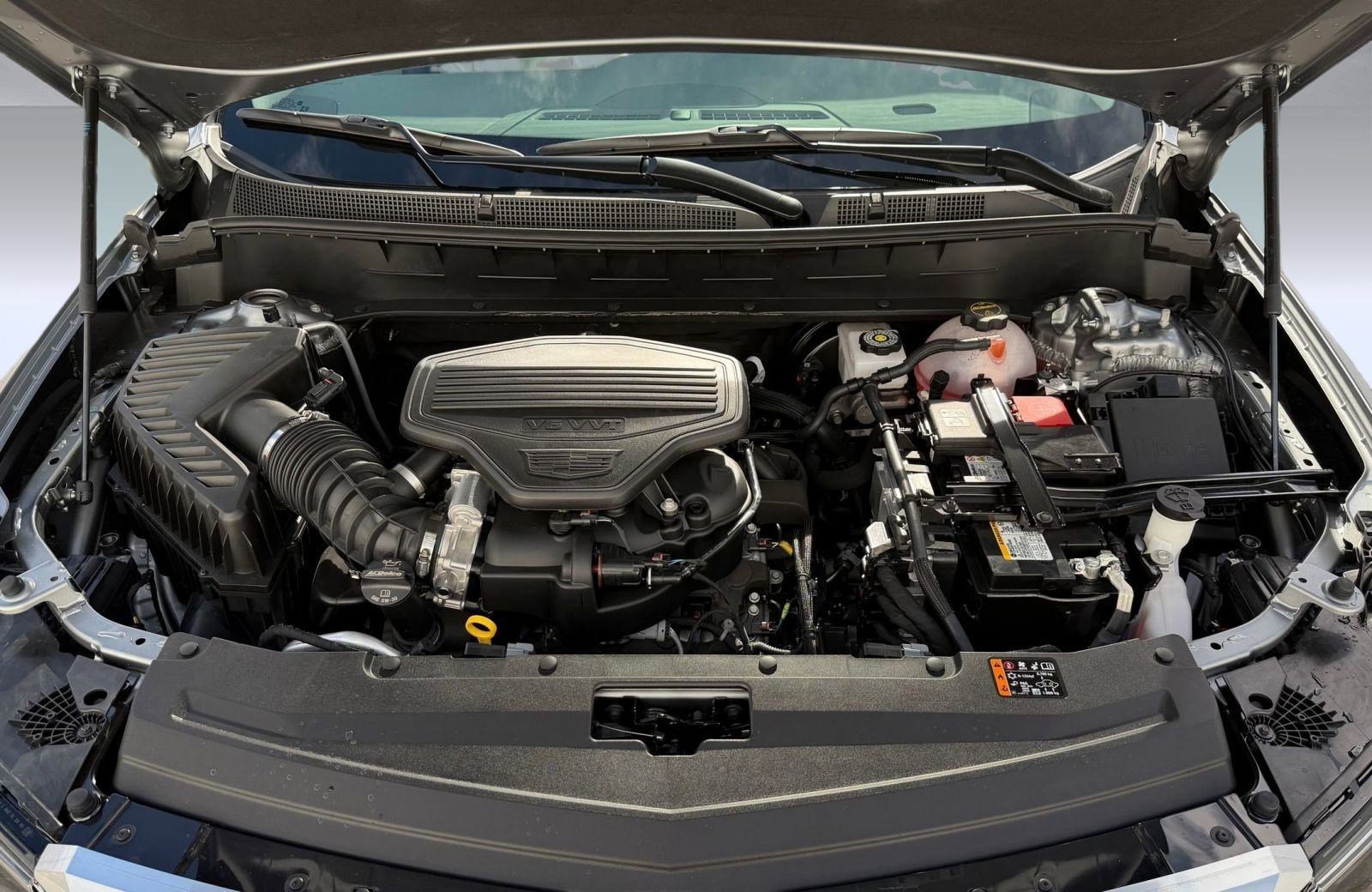 New 2025 Cadillac XT6 Premium Luxury w/ LPO, Floor Liner Package image 22