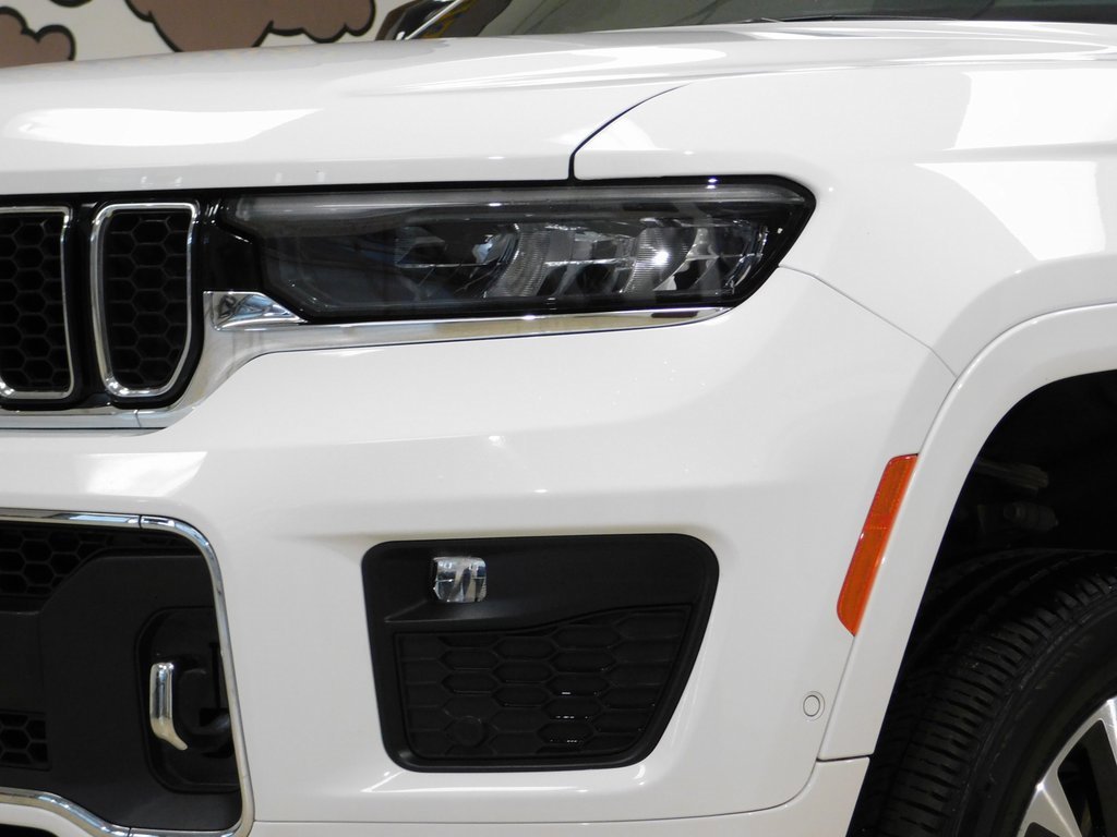 Used 2022 Jeep Grand Cherokee L Overland w/ Luxury Tech Group IV image 16