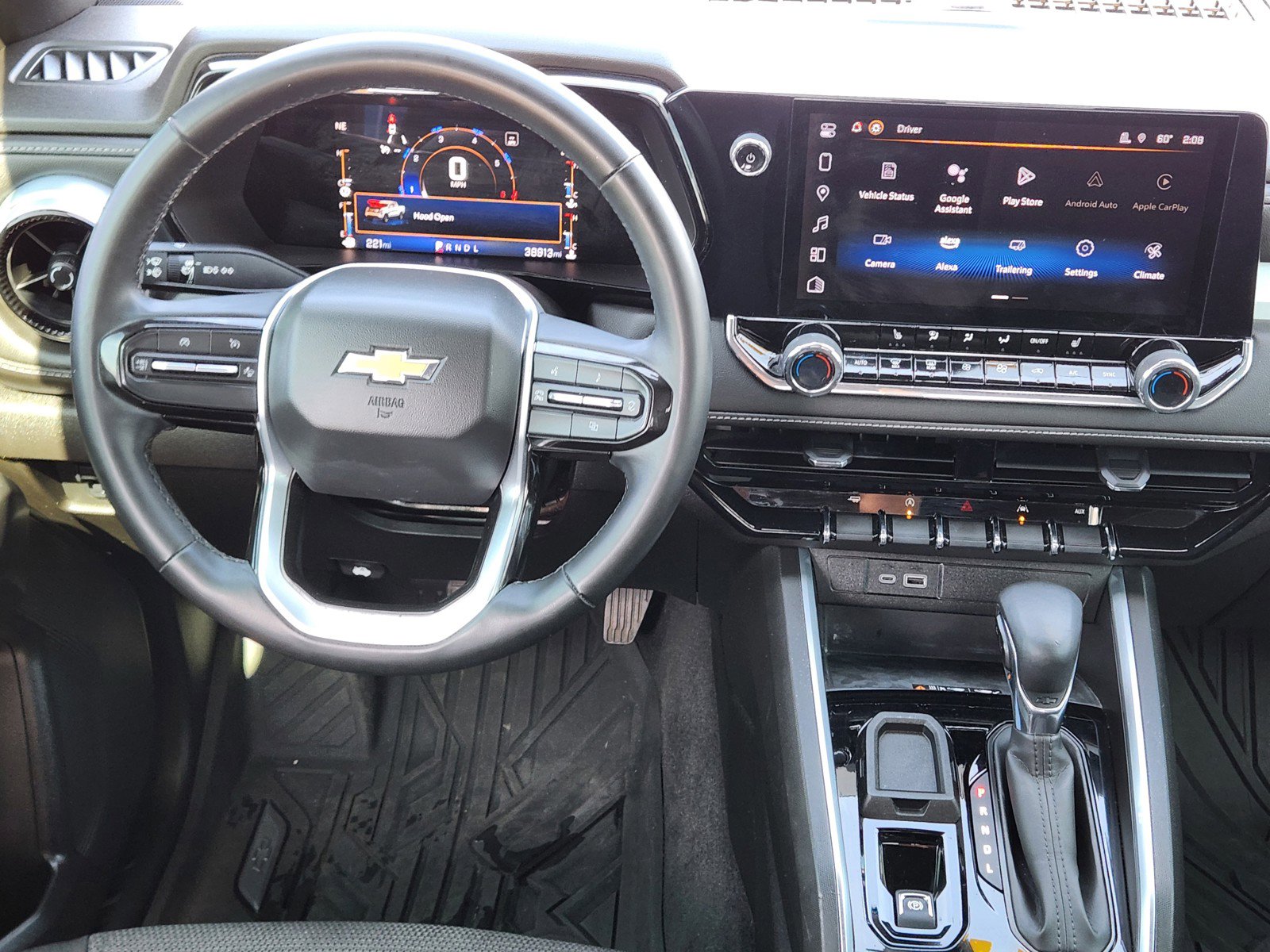 Used 2023 Chevrolet Colorado LT w/ LT Convenience Package II RWD image 9