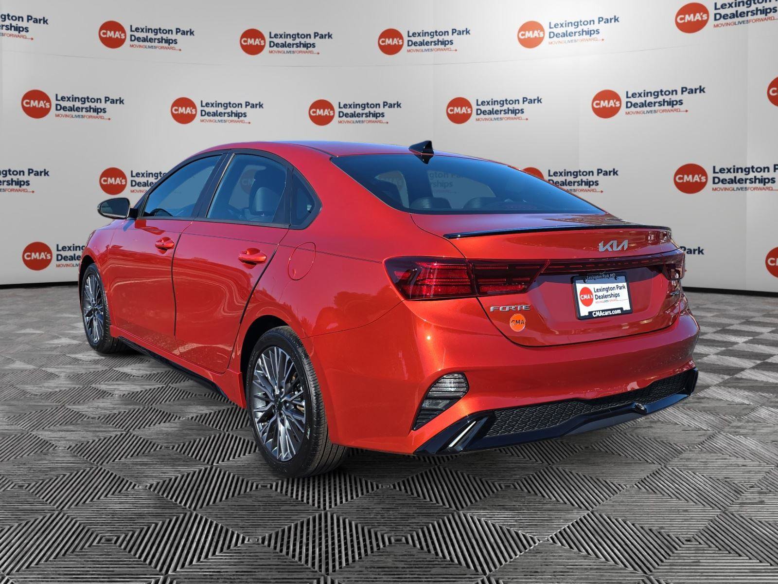 Used 2024 Kia Forte GT-Line w/ GT-Line Premium Package image 5