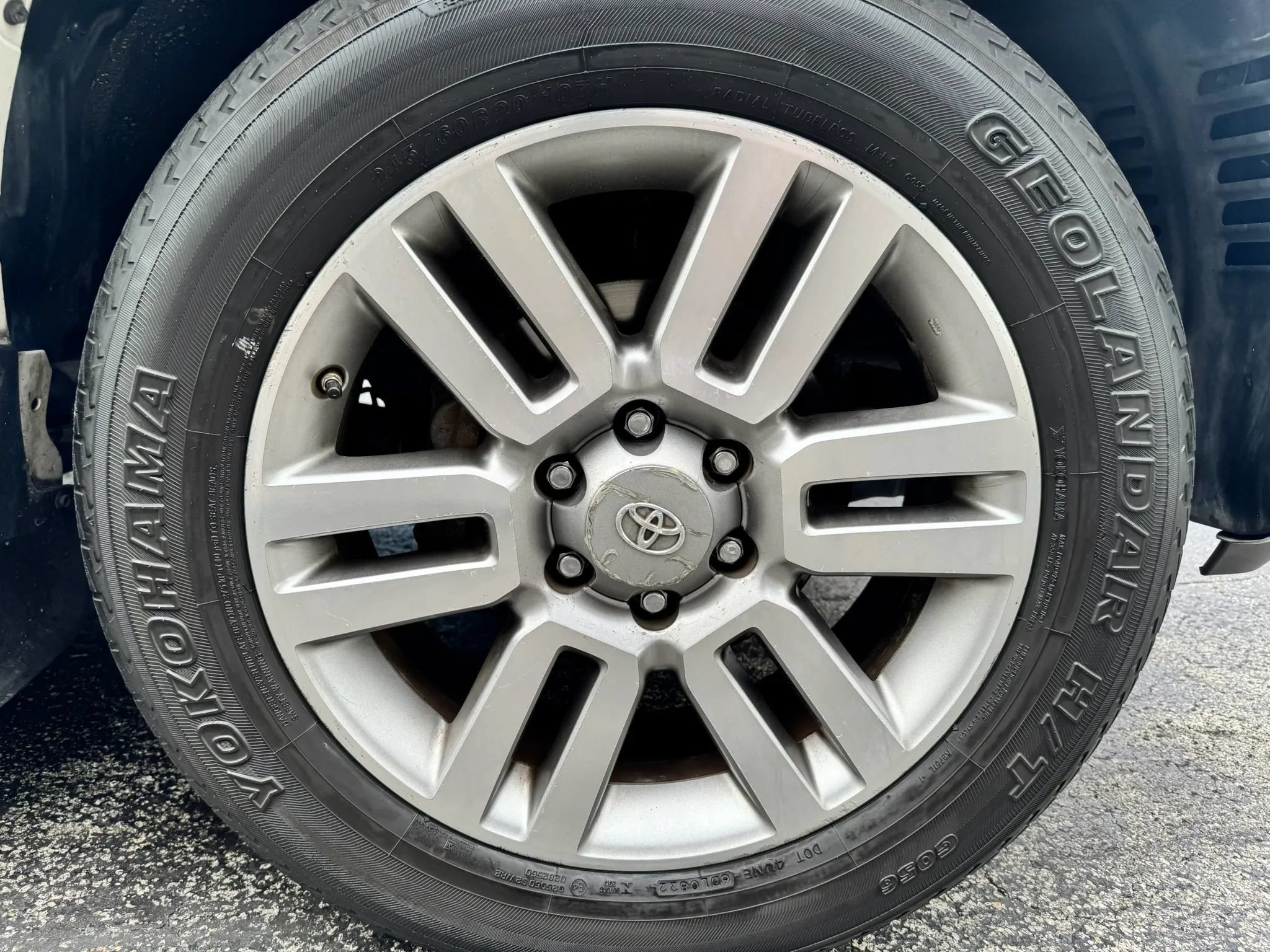 Used 2013 Toyota 4Runner Limited AWD/4WD image 46
