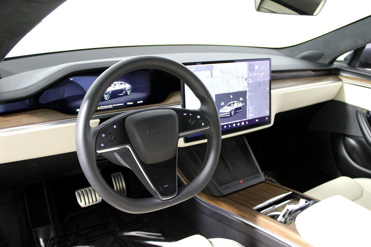 Used 2021 Tesla Model S Plaid AWD/4WD image 7