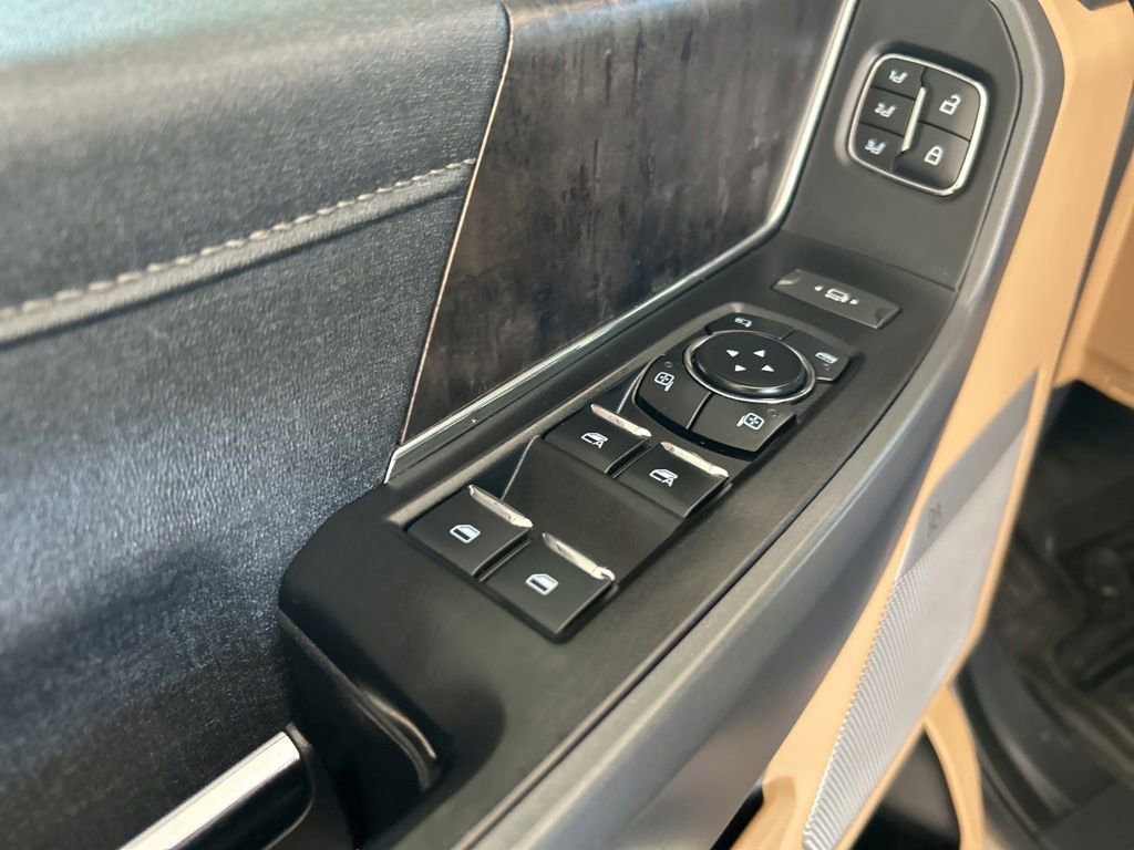 Used 2023 Ford F350 Lariat AWD/4WD image 41