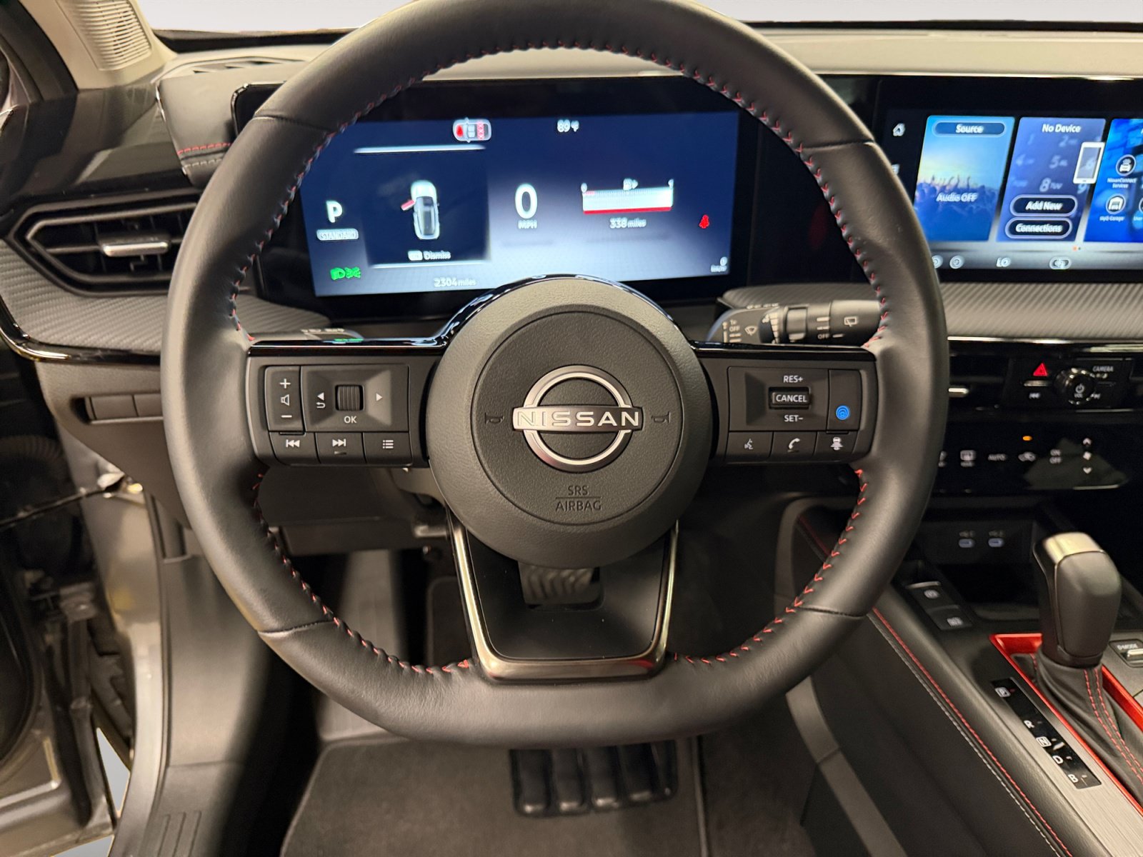 Used 2026 Nissan Kicks SR FWD image 15