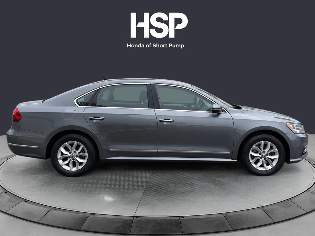 Used 2017 Volkswagen Passat 1.8T S FWD image 6