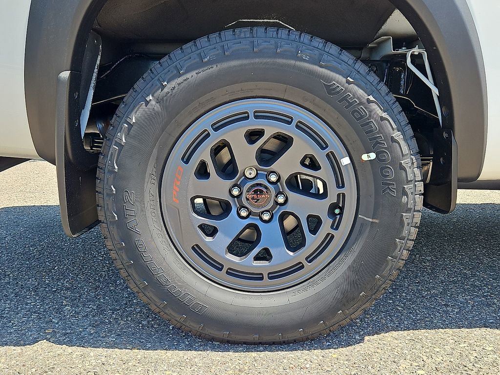 New 2026 Nissan Frontier PRO-4X w/ Tow Package AWD/4WD image 6