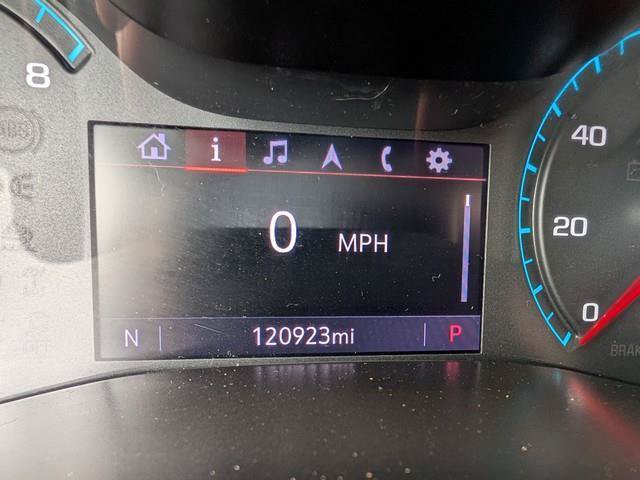 Used 2021 Chevrolet Colorado Z71 AWD/4WD image 9