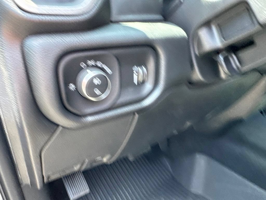 New 2026 RAM 2500 Warlock AWD/4WD image 11