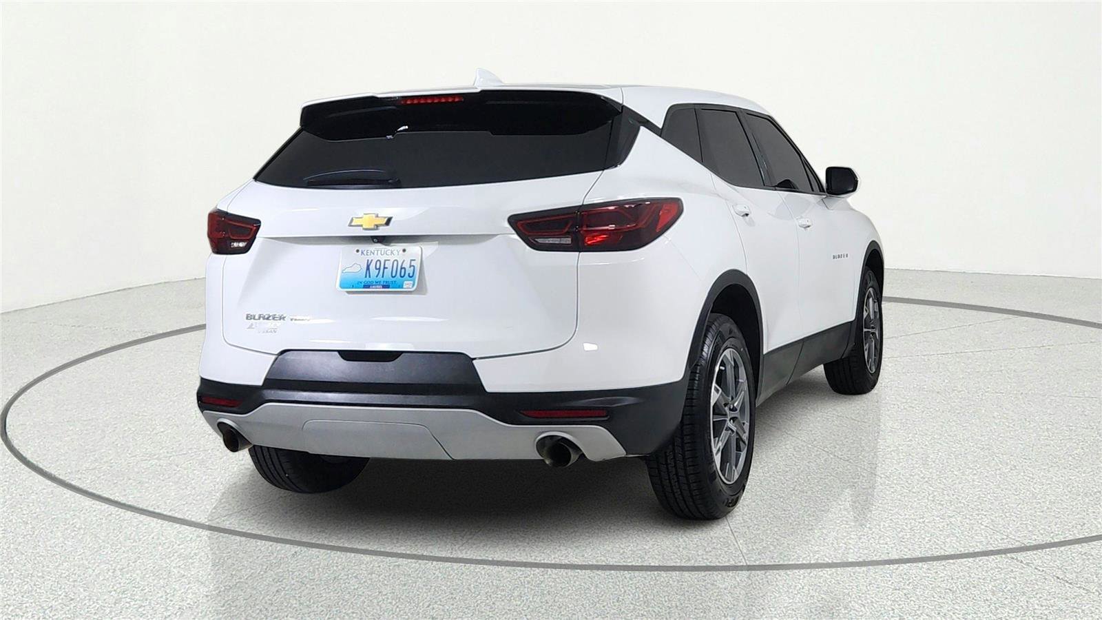 Used 2023 Chevrolet Blazer LT w/ Driver Confidence Package AWD/4WD image 5