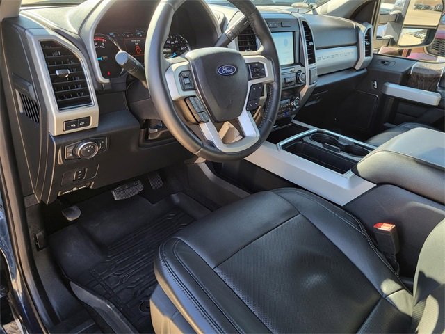 Used 2019 Ford F250 Lariat w/ Chrome Package image 18