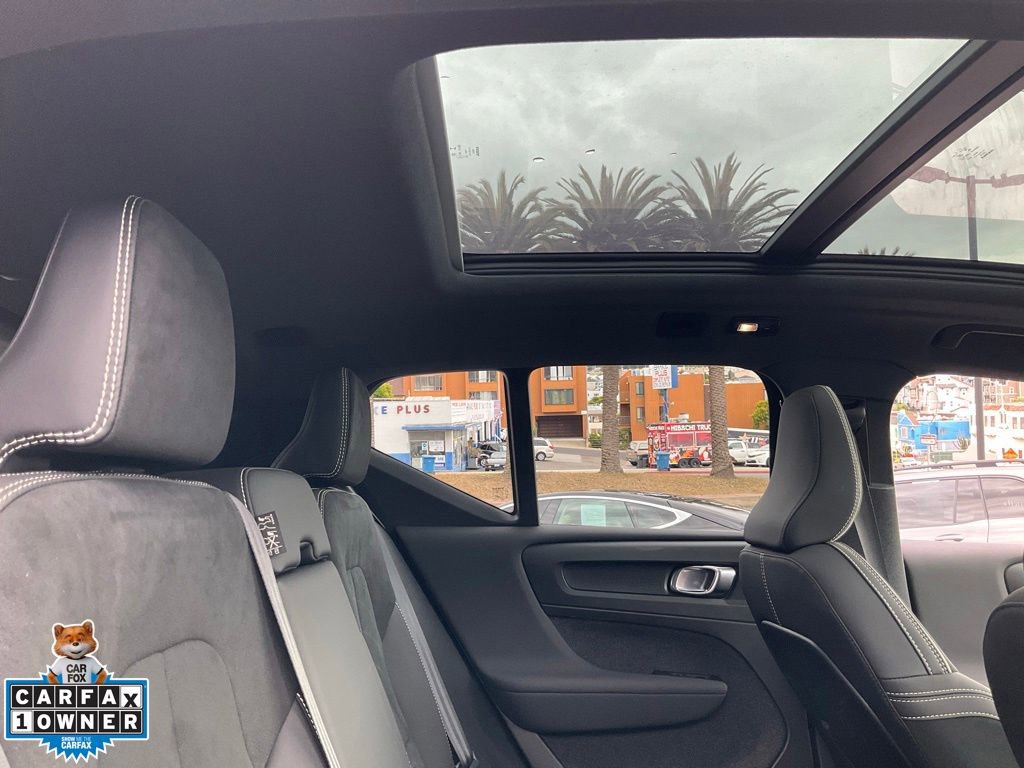 Used 2022 Volvo XC40 P8 Recharge Plus AWD/4WD image 57