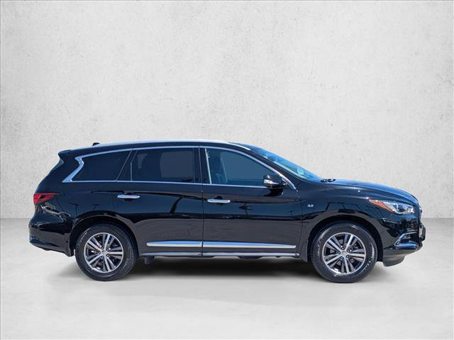 Used 2019 INFINITI QX60 Luxe w/ Essential Package FWD image 4