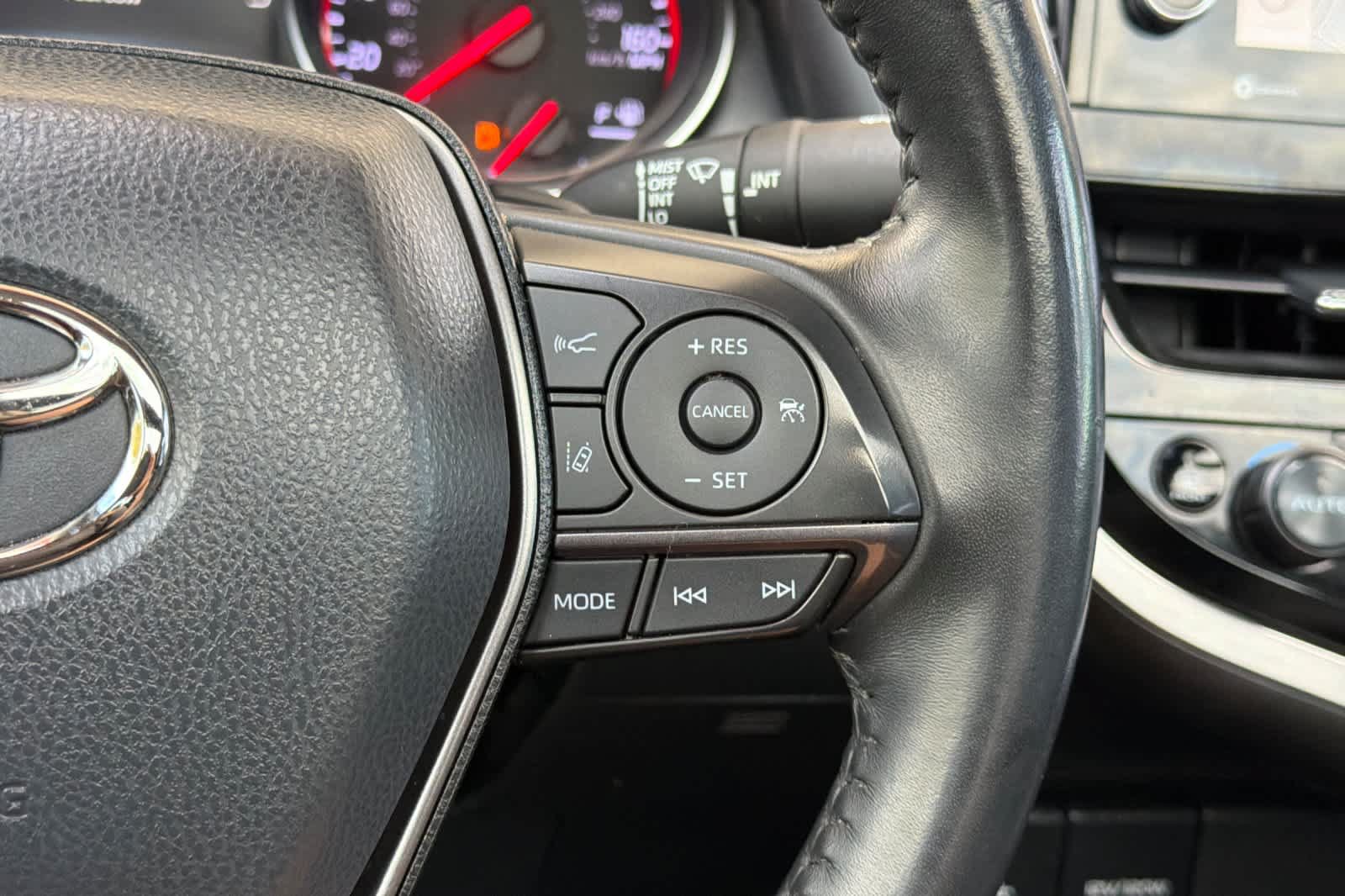 Used 2022 Toyota Camry XSE w/ Navigation Package FWD image 27