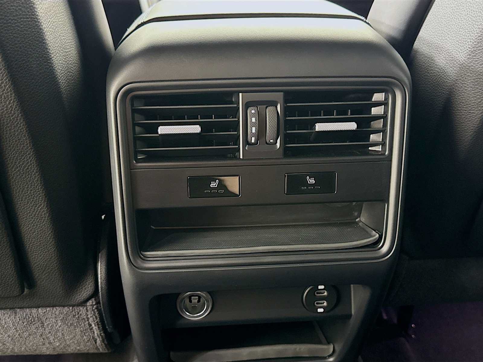 Certified 2023 Porsche Cayenne Turbo GT AWD/4WD image 25