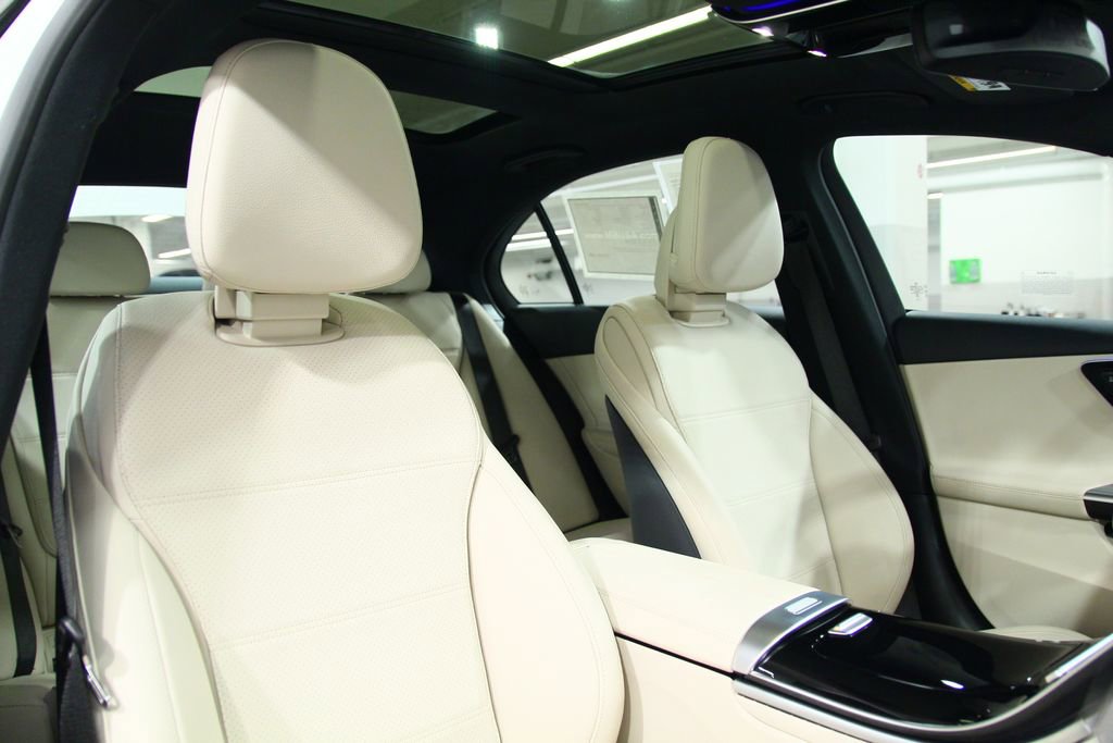 Certified 2025 Mercedes-Benz C 300 4MATIC Sedan image 23