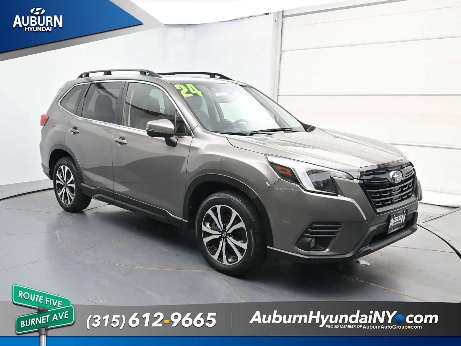 Used 2024 Subaru Forester Limited AWD/4WD image 15