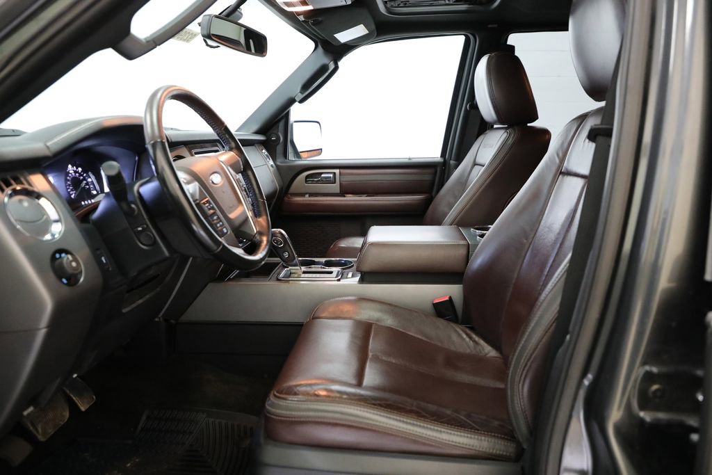 Used 2015 Ford Expedition Platinum AWD/4WD image 11