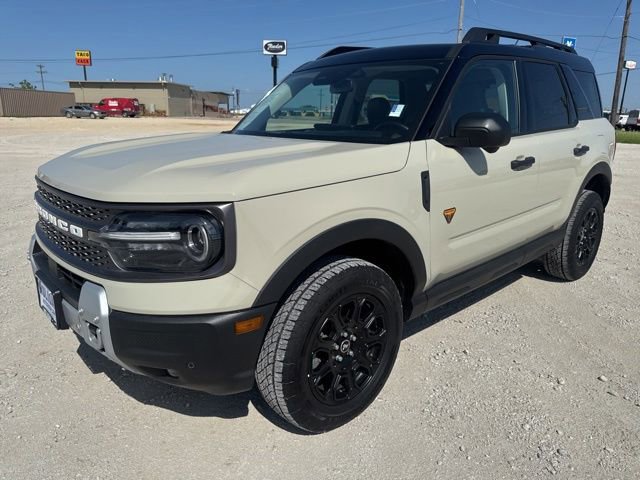 Used 2025 Ford Bronco Sport Badlands AWD/4WD image 1