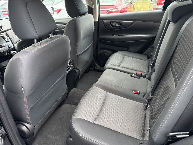 Certified 2020 Nissan Rogue S image 17