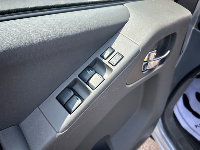 Used 2019 Nissan Frontier SV RWD image 11